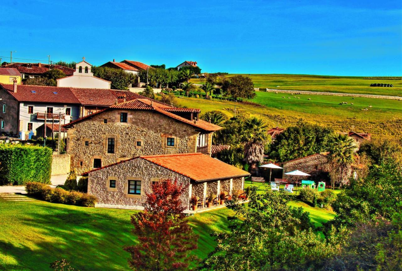 Palacion De Tonanes Bagian luar foto