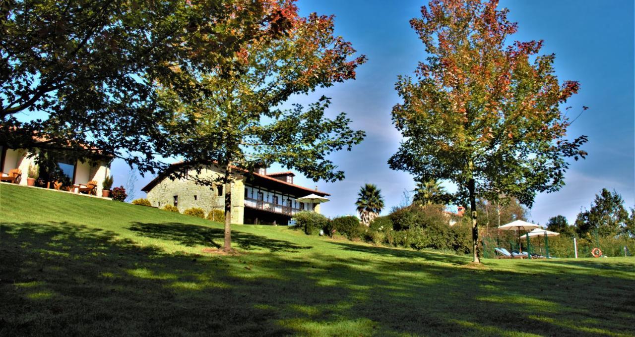 Palacion De Tonanes Bagian luar foto