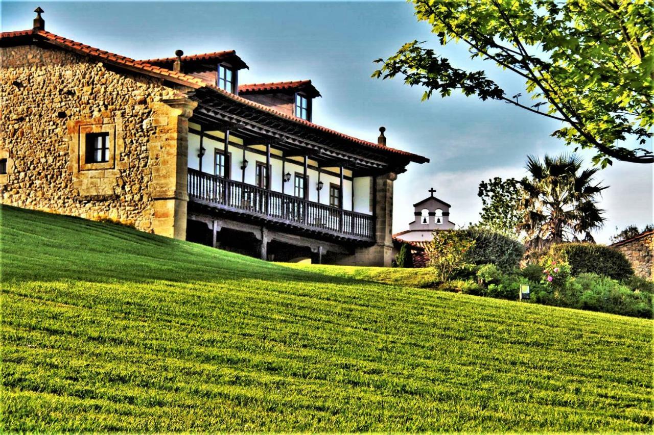 Palacion De Tonanes Bagian luar foto